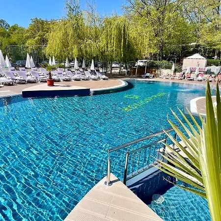 Bsa Hotel 4*